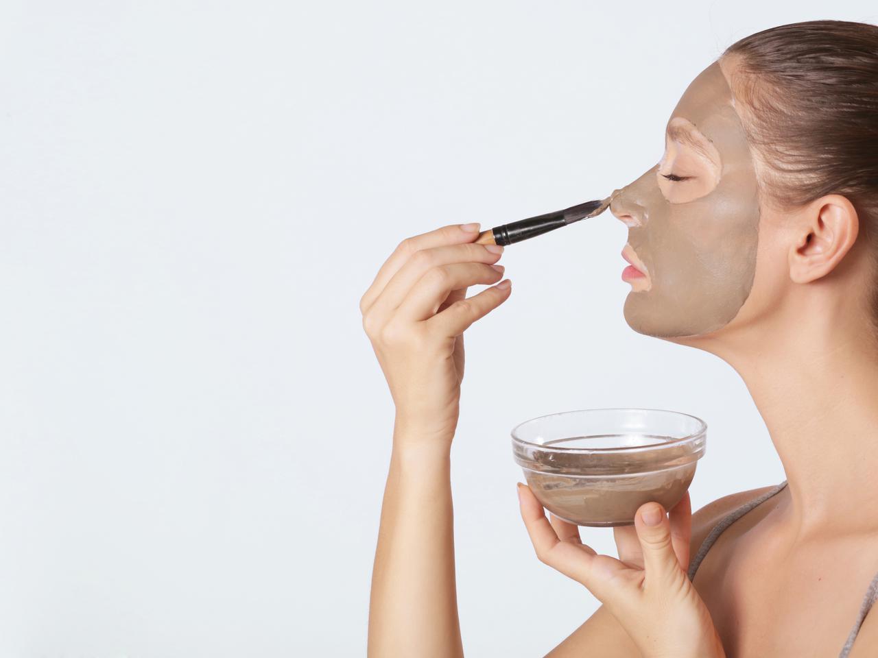 Maseczka na twarz: domowa maseczka do różnych typów cery 