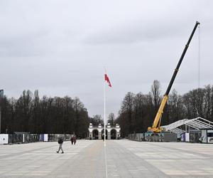 Budowa zadaszenia nad zabytkowymi pozostałościami Pałacu Saskiego 