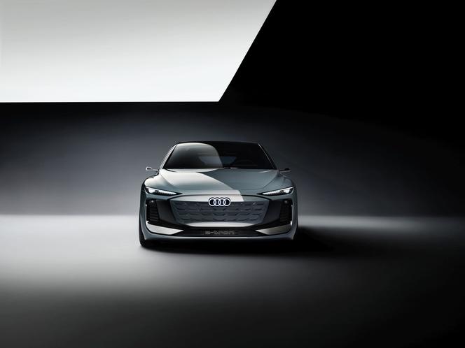 Audi A6 Avant e-tron concept (2022)