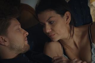 M jak miłość odc. 1731. Łukasz (Jakub Józefowicz), Patrycja (Alżbeta Lenska)