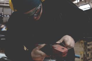 Nawa Oskara Zięty: rzeźba miejska na Wyspie Daliowej we Wrocławiu