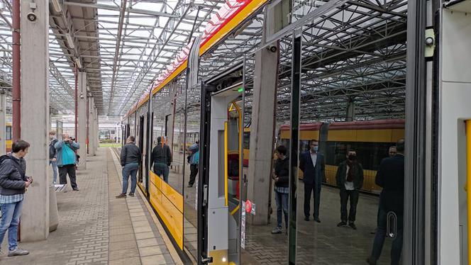 Nowe warszawskie tramwaje