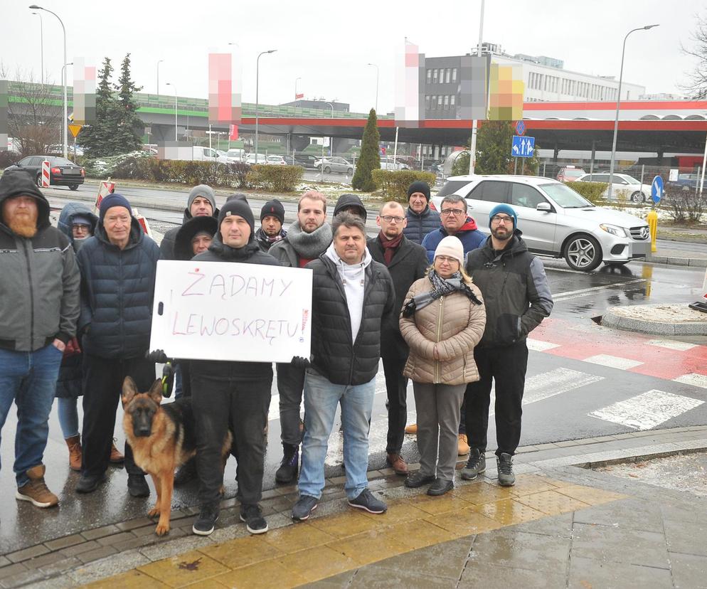 Żądają lewoskrętu w ul. Okularową. Mieszkańcy wściekli na zmiany wprowadzane przez drogowców 