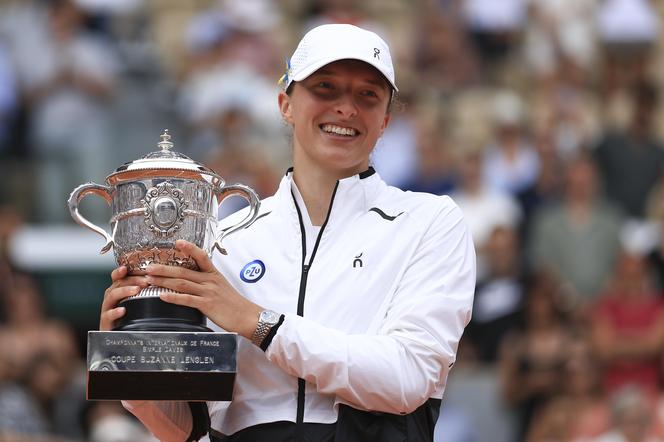 Losowanie Roland Garros 2024 Relacja NA ŻYWO Z kim zagra Iga Świątek? Z kim Hurkacz?