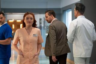 	Na dobre i na złe odc. 915. Mundek Bacewicz (Grzegorz Małecki)Borys Jakubek (Marcin Zacharzewski), Majka (Katarzyna Wuczko)