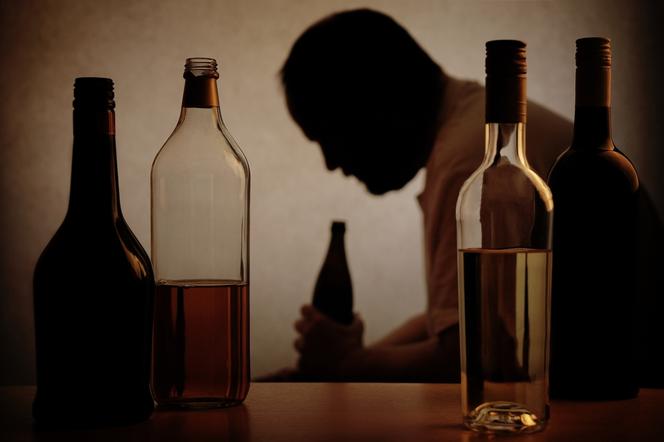 Mit nr 5: Alkohol rozwiąże problemy