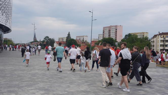 Euro 2024. Tysiące fanów piłki nożnej w Strefie Kibica w hali Urania w Olsztynie. Zobacz zdjęcia!