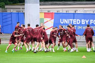 Lewandowski trenuje pełną parą, Zieliński na rowerku