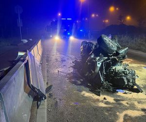 Groźny wypadek w Gdańsku. Dachowanie auta na ul. Sucharskiego