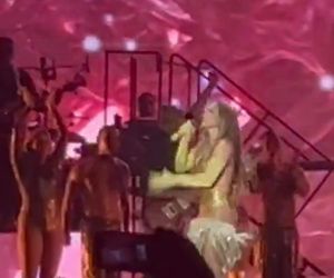 Jennifer Lopez nie nosi bielizny?! Tym razem na szczęście miała…