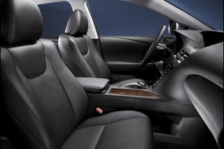 Lexus RX - takim autem jeździ Jerzy Stuhr