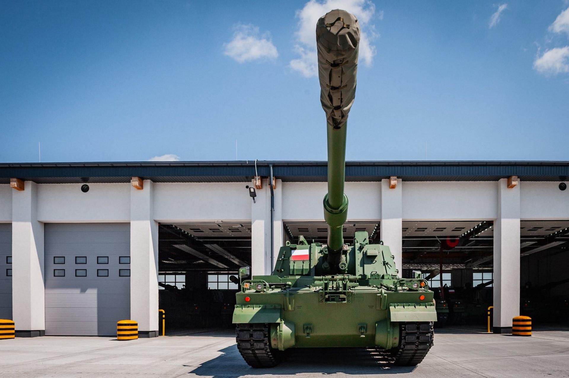 Koreańskie K9 w 1. Warszawskiej Brygadzie Pancernej 