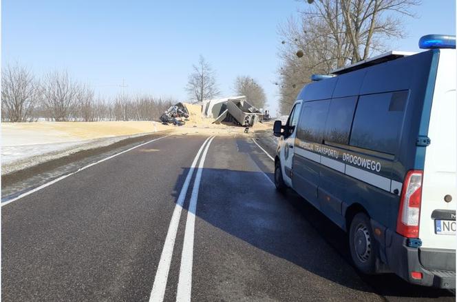 Kukowo. Śmiertelny wypadek na DK 65. Nie żyje kierowca ciężarówki. Trasa jest zablokowana