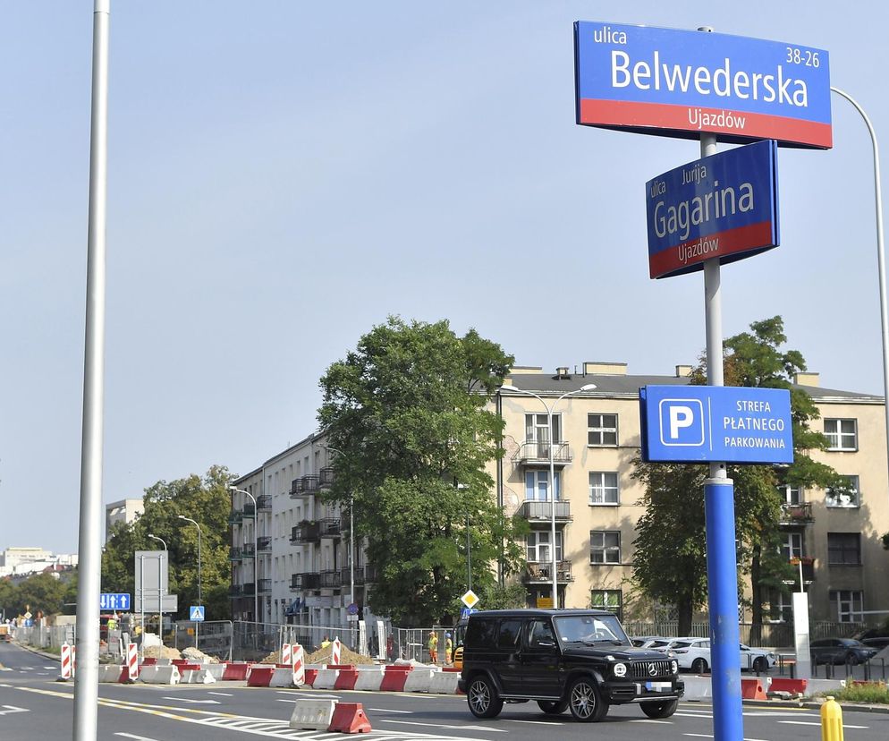Warszawa. Mały chłopczyk wjechał na ul. Belwederską. Kierowca mówi o cudzie od Boga