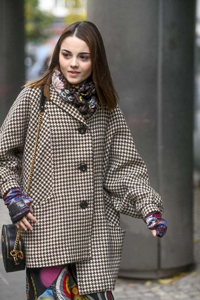 Siostra Julii Wieniawy w krwawym show! Ze słodkiej dziewczynki w krwawego wampira