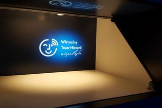 W Lesznie zaparkował  Wirtualny Teatr Historii