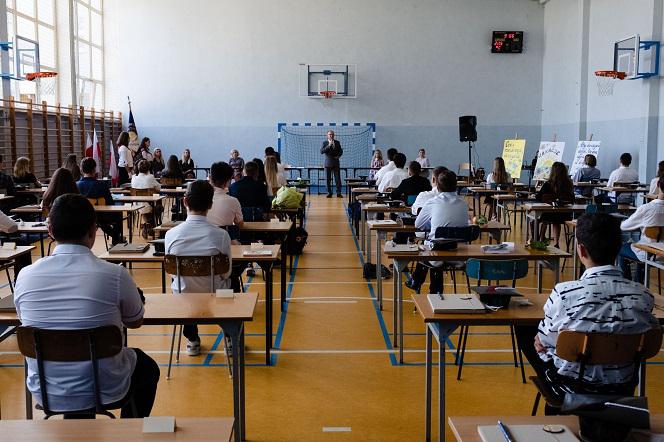 ProteGO Safe - aplikacja ułatwi powrót do szkoły? MEN zachęca do jej pobrania!