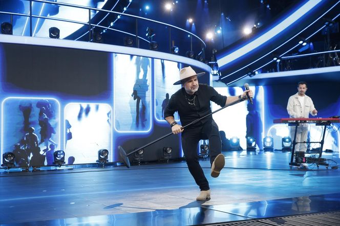 Znany dziennikarz i brat pogodynka TVP na scenie w Opolu. Grają w jednym zespole! Mało kto o tym wiedział 