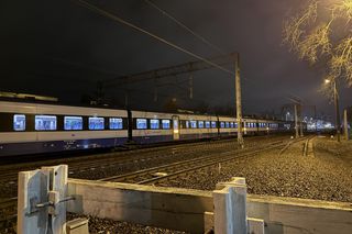 Wstrząsający wypadek na torach w Wołominie. „Identyfikacja była możliwa wyłącznie na podstawie dowodu osobistego”