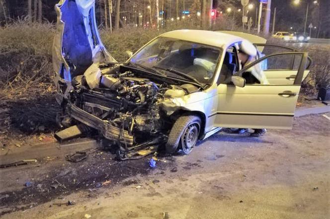 Pijany 24-letni Ukrainiec w BMW spowodował wypadek 