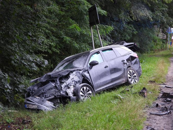 Czołówka pod Wołominem. Dwie osoby w szpitalu