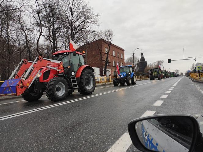 Protest rolników. Traktory blokują główne drogi na Śląsku 