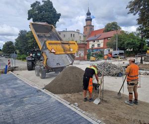Ul. Królowej Jadwigi w Lesznie: pierwszy odcinek otwarty we wrześniu