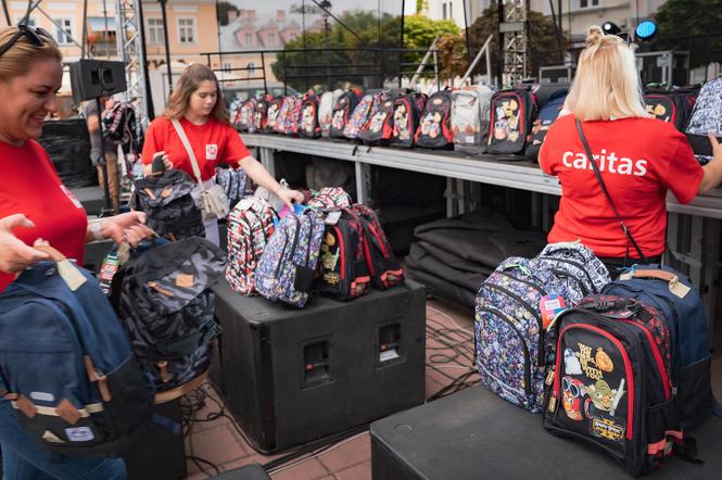 Początek roku szkolnego. Caritas rozda 10 tys. plecaków z wyprawkami