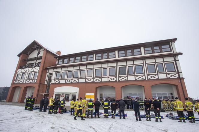 Strażacy otrzymali drony i narzędzia hydrauliczne