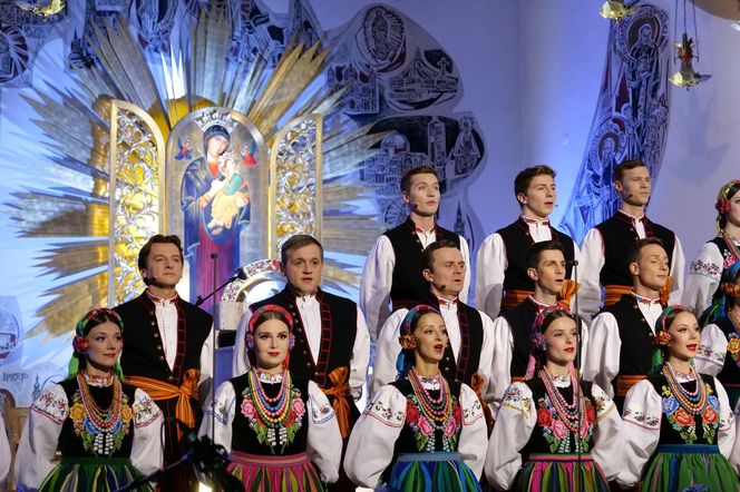 Występ zespołu Mazowsze w Starachowicach