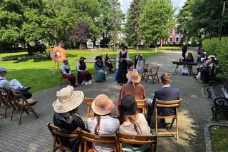 Piknik historyczny II LO w Nowym Sączu 