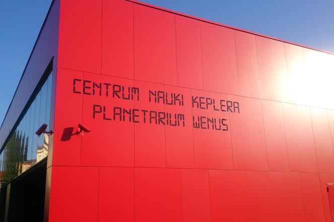 Zielona Góra: Od kółka astronomicznego po warsztaty programowania. Jesień w Planetarium Wenus