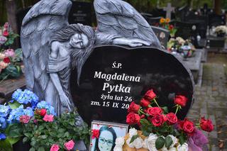 Tak wygląda grób Magdaleny Pytki w rok po jej śmierci