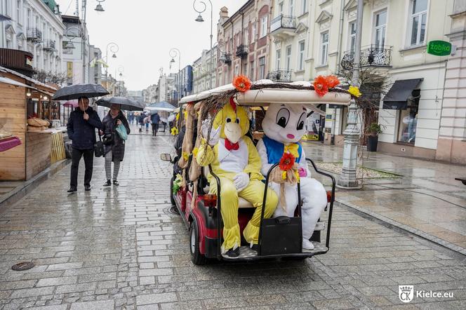 Jarmark Wielkanocny na ulicy Sienkiewicza i na Placu Artystów w Kielcach