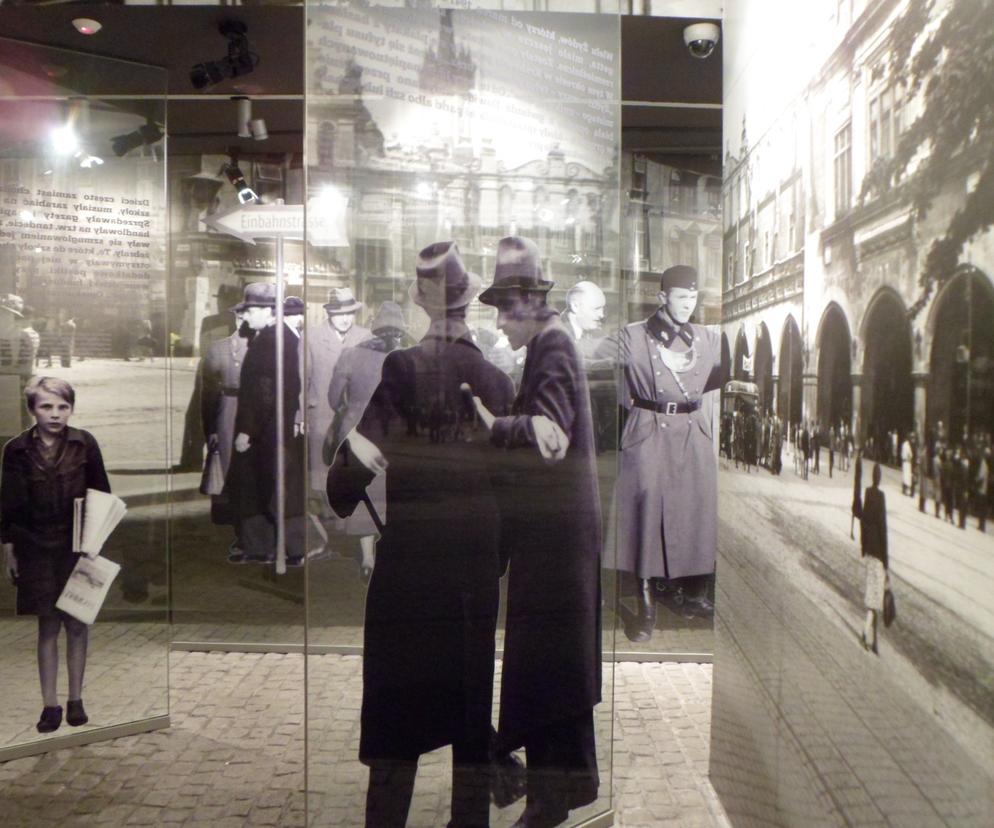 Fabryka Emilia Oskara Schindlera; na wystawie stałej odtworzono wygląd miasta z lat 30. i 40. XX wieku