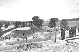 Bulwary nad Wisłą w Warszawie