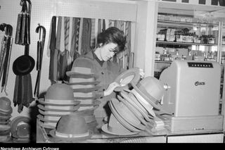 QUIZ PRL: Moda i styl życia w czasach Polski Ludowej