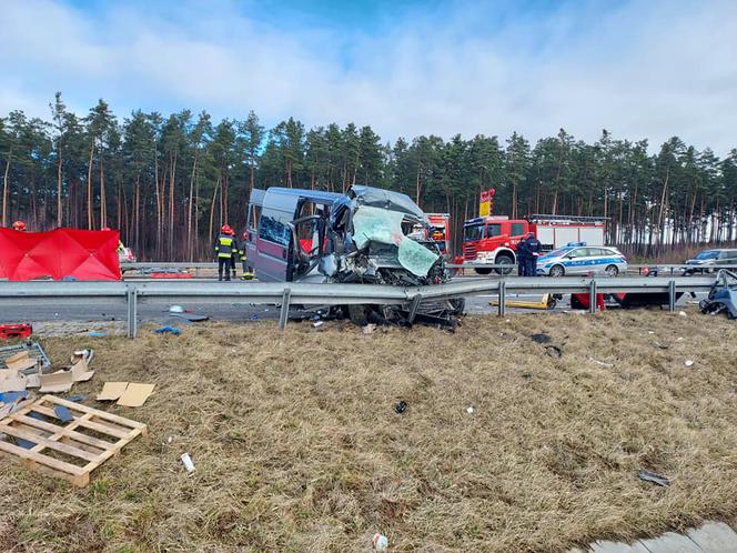 Śmiertelny wypadek busa na autostradzie A4