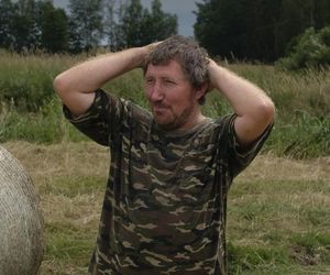 Rolnicy. Podlasie. Andrzej z Plutycz odpoczywa w wyjątkowy sposób. Co to za wynalazek jest?