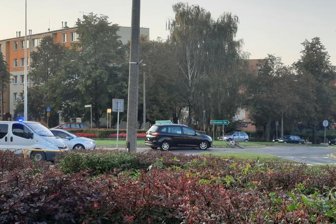 Wypadek z udziałem rowerzysty w Starachowicach. Mężczyzna trafił do szpitala