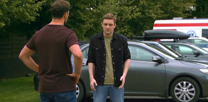 Barwy szczęścia odc. 2745. Marcin Kodur (Oskar Stoczyński), Hubert (Marek Molak)