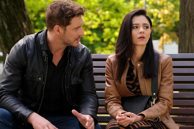 M jak miłość, odcinek 1884: Marcin nie zostawi Izy przed rozwodem z Radkiem! Psychol musi ponieść karę - ZDJĘCIA