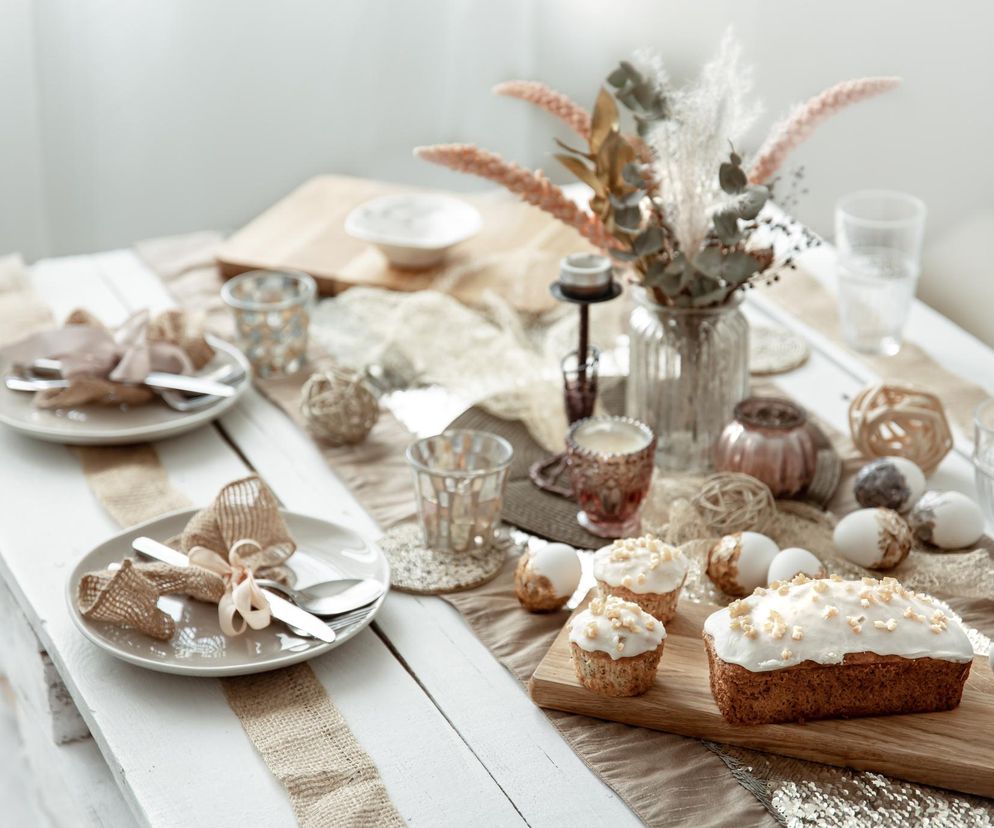 Wielkanoc w stylu skandynawskim. Jak udekorować dom prosto i z klasą?