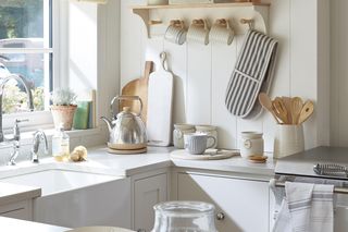 Mała kuchnia w bloku