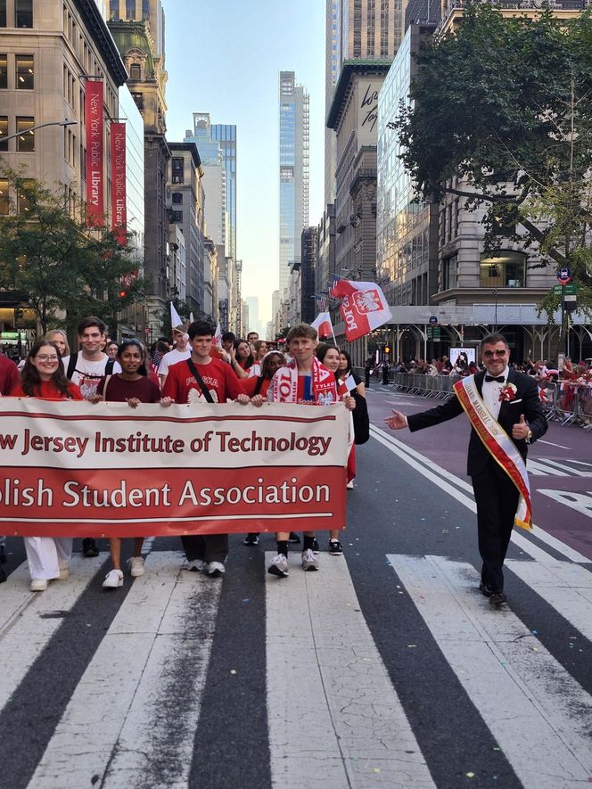 Młode pokolenie na 88. Paradzie Pułaskiego