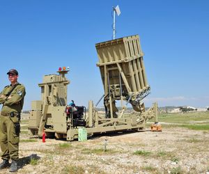Izraelskie systemy Iron Dome, Proca Dawida i Arrow 3.