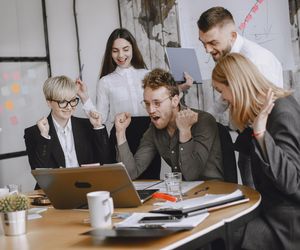 Krótszy dzień pracy 15 maja! Pracownicy odbiorą dwie godziny wolnego