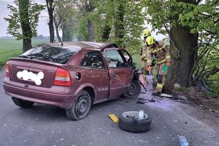 Poważny wypadek na trasie Rzęczkowo-Łążyn pod Toruniem. Strażacy z OSP ruszyli na pomoc