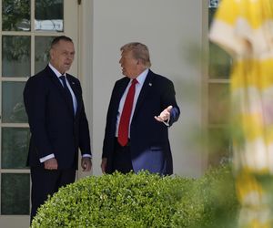 Trump i Nawrocki zamienili kilka słów w cztery oczy