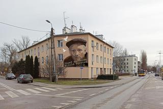 Józef Balcerek wraca na Targówek! Powstanie mural z bohaterem kultowego serialu